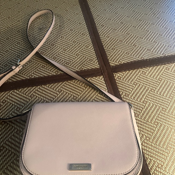 kate spade Handbags - Kate Spade Light Pink Crossbody Bag